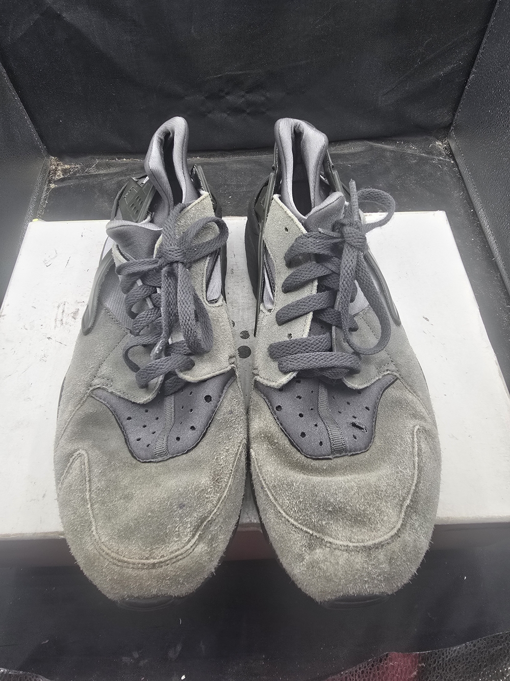 Nike Men's Grey Suede‎ Low-Top Sneakers